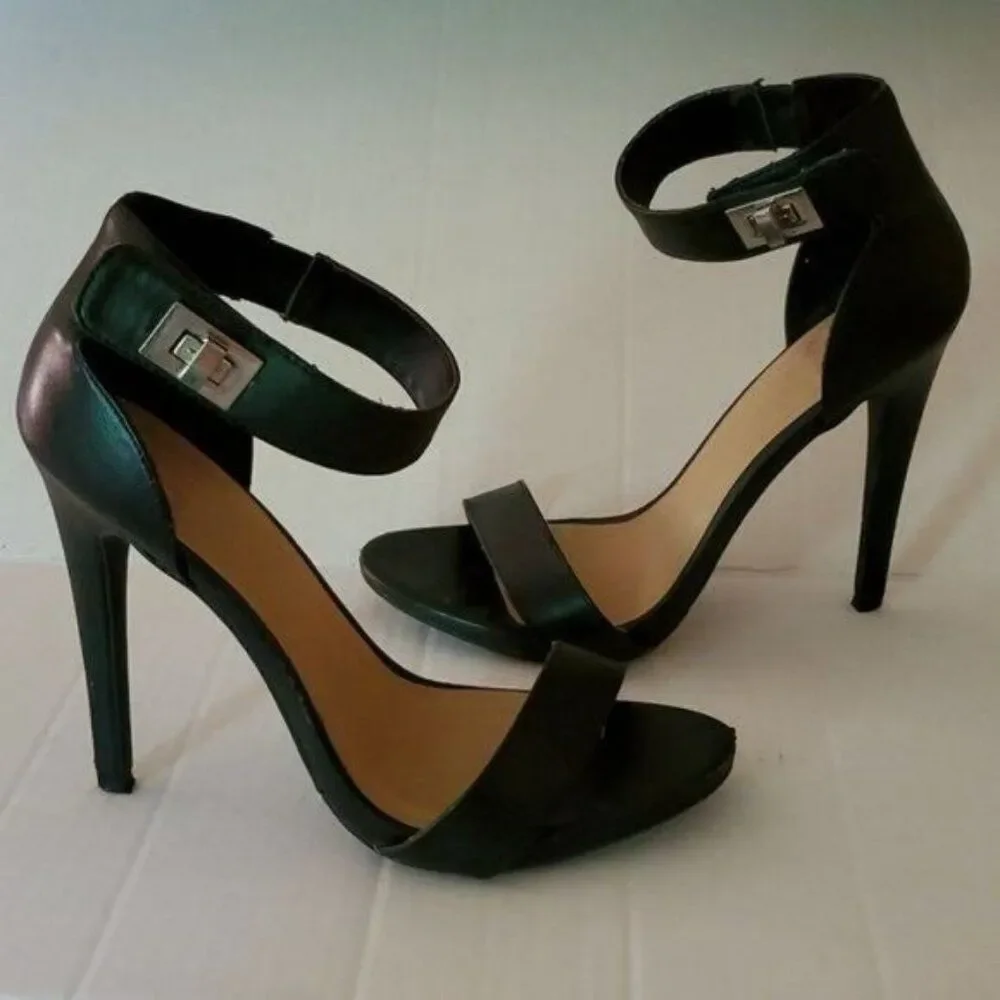 Steve Madden Black Stiletto Heels Shoes Strappy Ankle Strap Women's WOMAN'S 7 - Picture 4 of 16